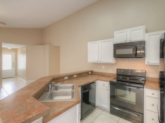 Photo - 3813 Kyle Dr