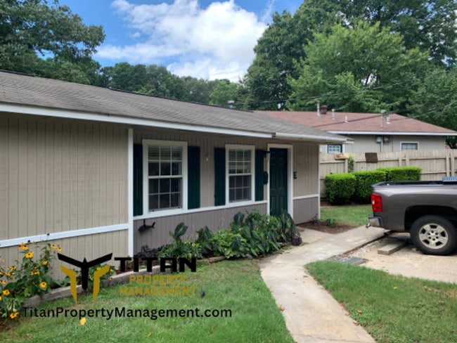 Photo - Studio Apartment with Great Location Unit 2014 Watts Rd. Apt E