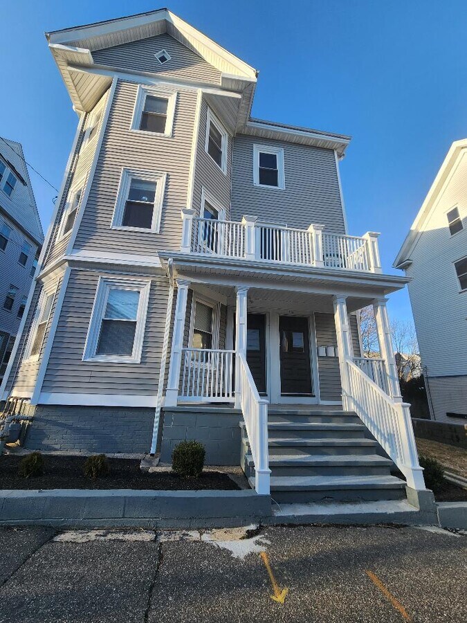 Photo - 210 Power St Unidad 1st floor