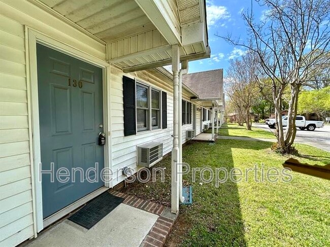 Photo - 1442 Riverview Rd Unidad #130