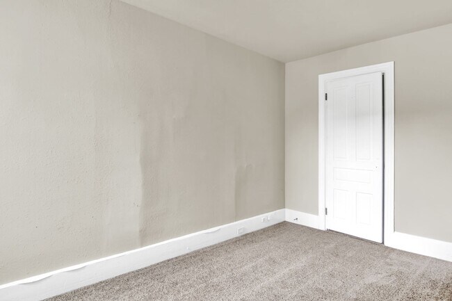 Photo - 2035 Logan St Unit 2035 Logan Street Apt 2