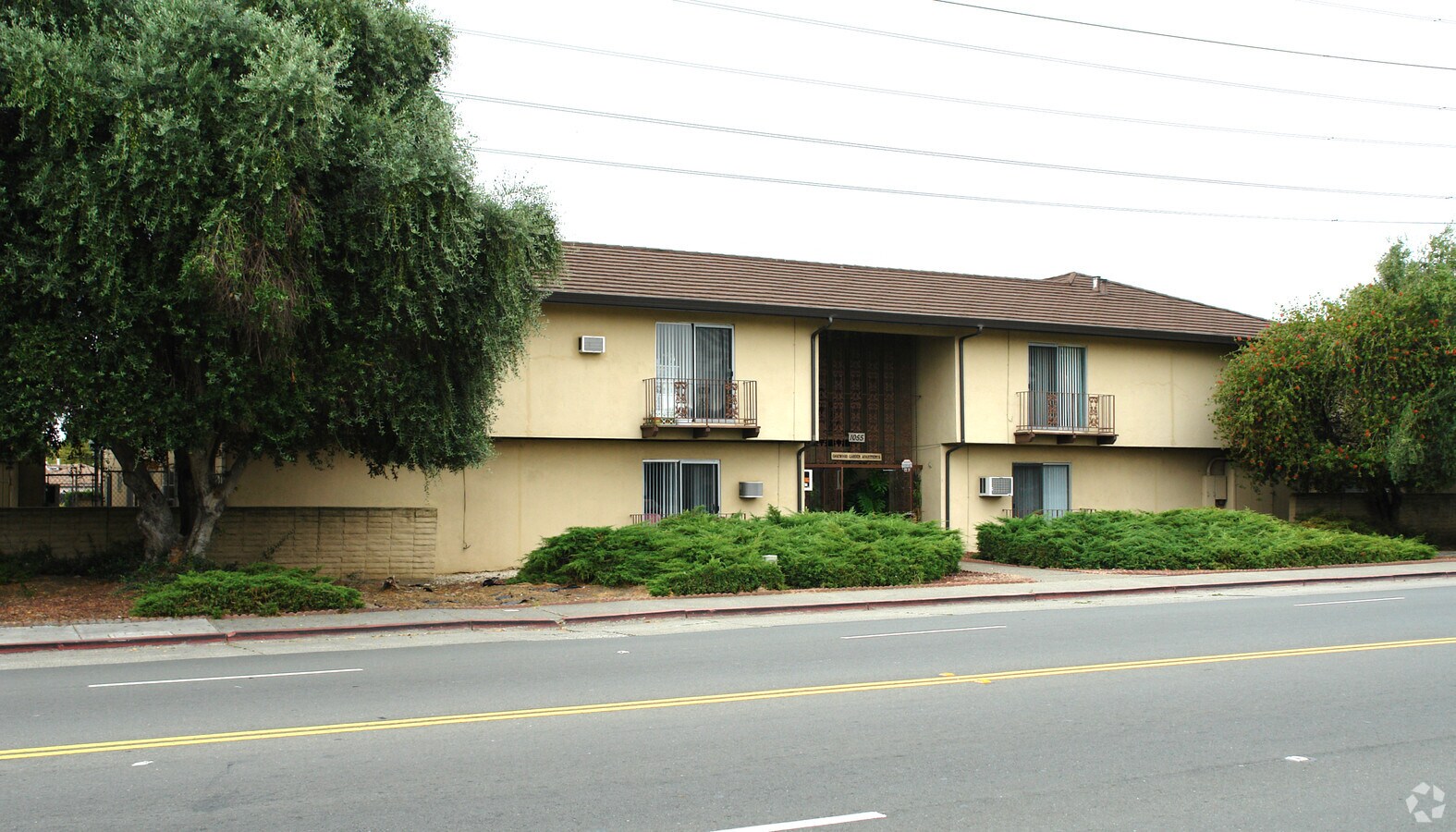 Photo - Oakwood Gardens