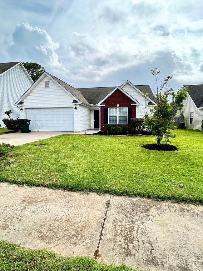 Photo - 110 Faybrook Dr