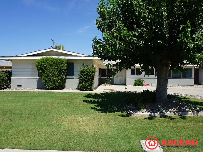 Cozy 3 Bedroom Home Located in Delano! - Cozy 3 Bedroom Home Located in Delano!