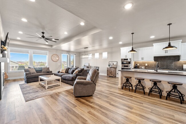 Photo - 3056 E Columbus River Ct