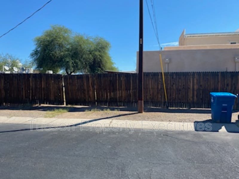 Photo - 3350 N Chapel Ave