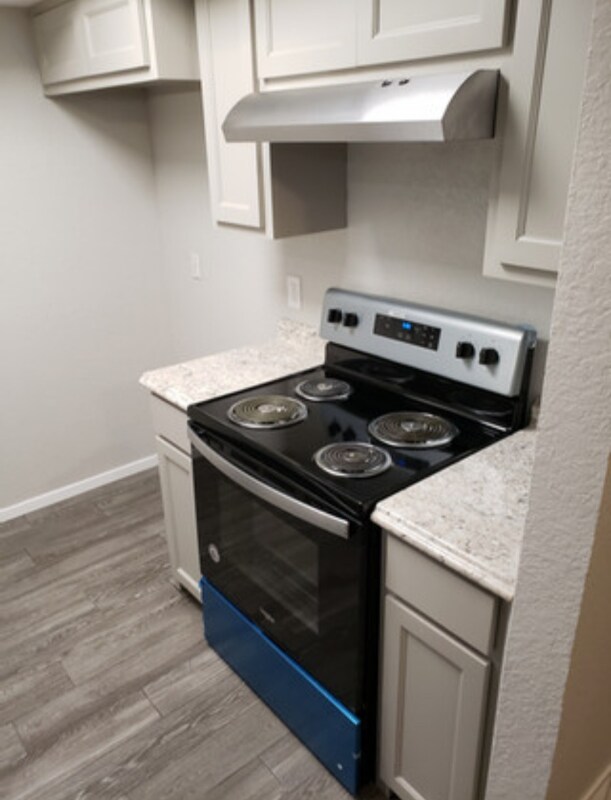 Photo - 2201 Madrid Ct