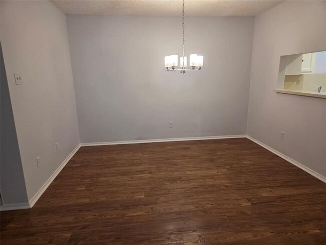 Photo - 8111 Baywood Dr