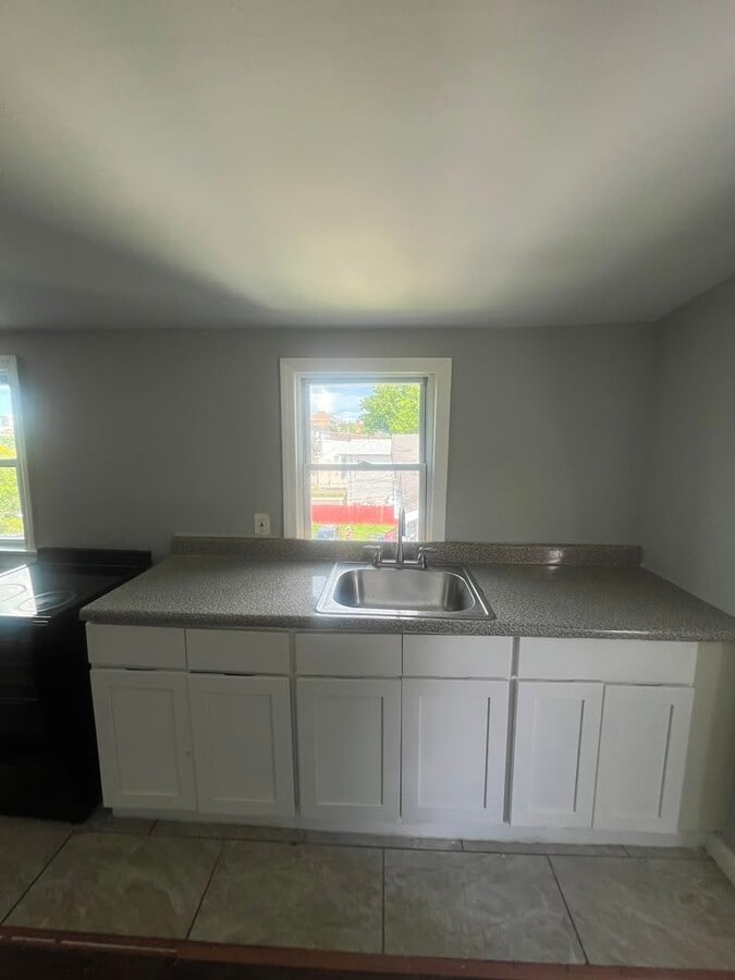 Photo - 402 S 8th St