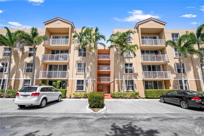 Building Photo - 619 E Sheridan St Unit 303 Rental
