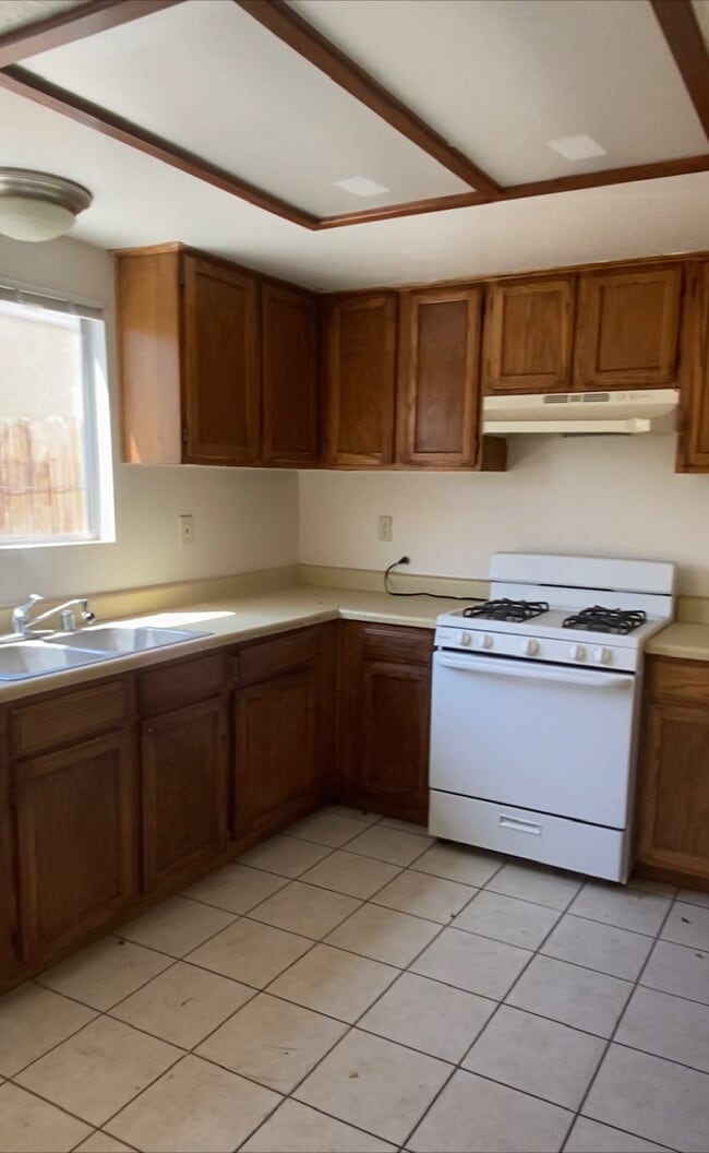 Photo - Tuscola Apartments