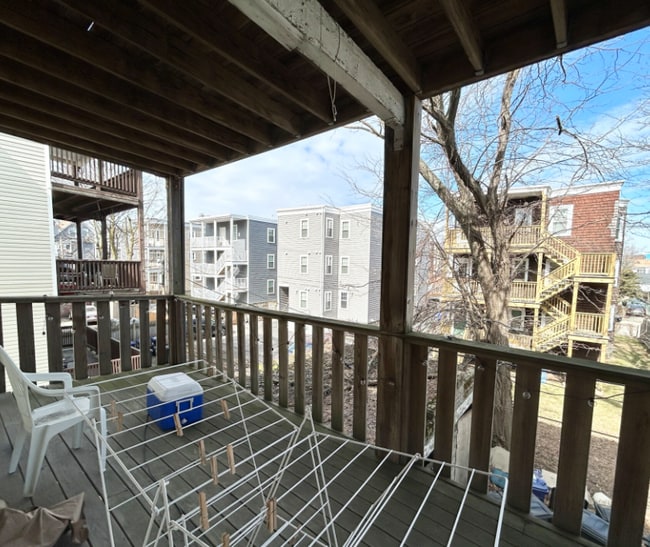 Photo - 74 Romsey St Unit 2