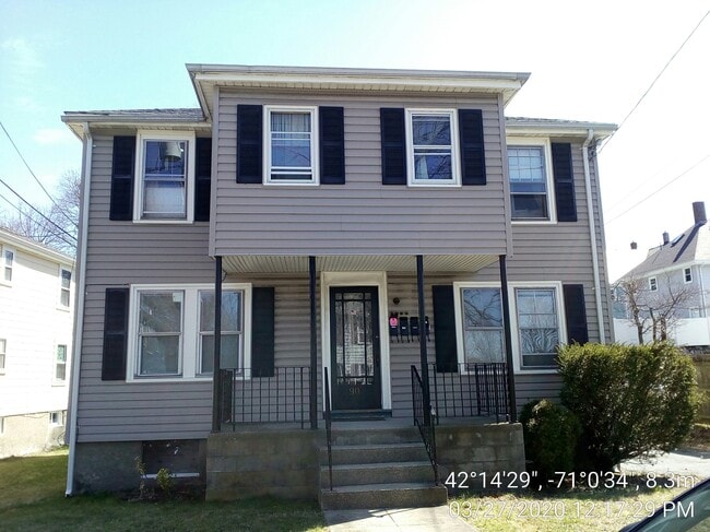 Photo - 90 Brook Rd Unit 1R