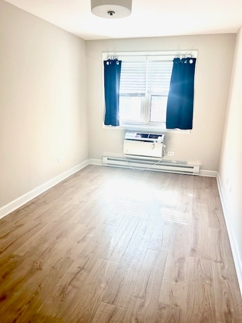 Photo - 659 W Aldine Ave Unit 3C