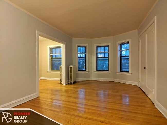 Photo - 4901 N Hoyne Ave Unit 2100-E1