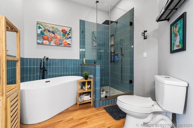 460 Ocean Ridge Wy