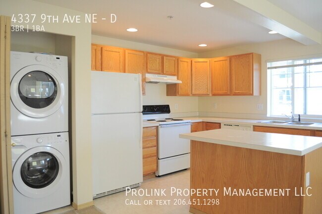 Photo - 4337 9th Ave NE Unit D