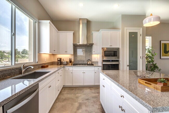 Photo - 67424 Zuni Ct