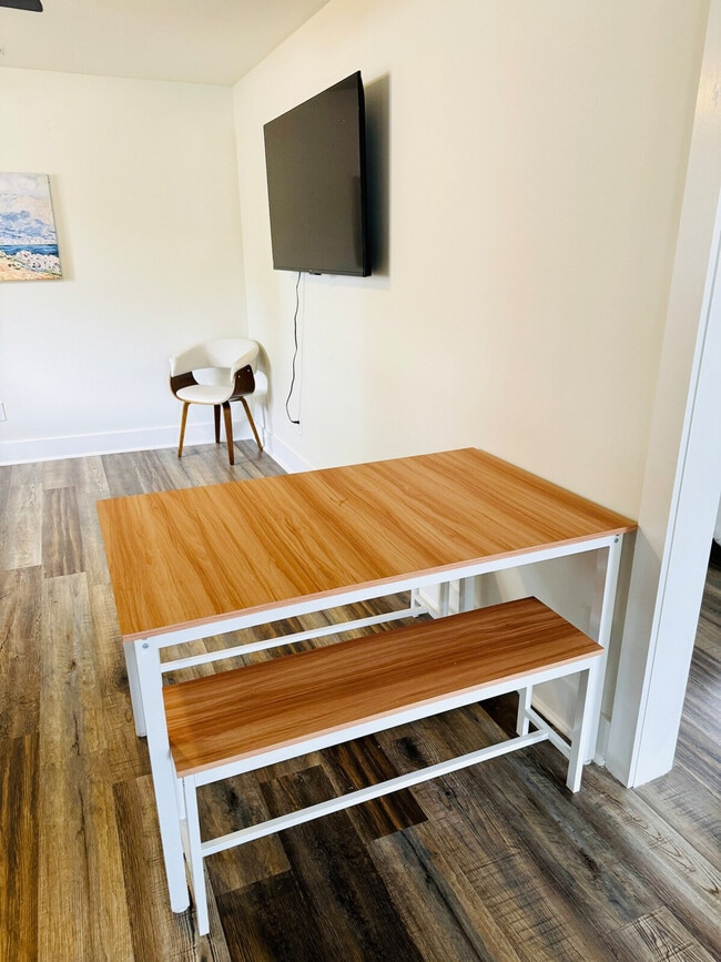 Photo - 104 Smythe St Unit ID1234781P