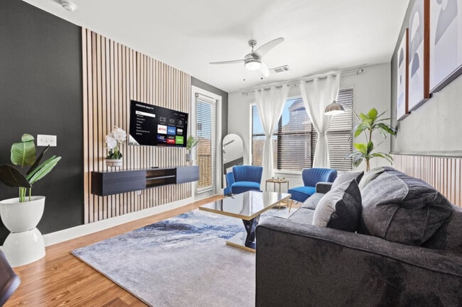 Building Photo - 5250 Town and Country Blvd Unit ID1363542P