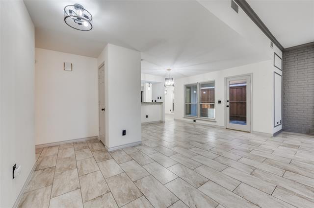 Photo - 1110 Capitol Ct