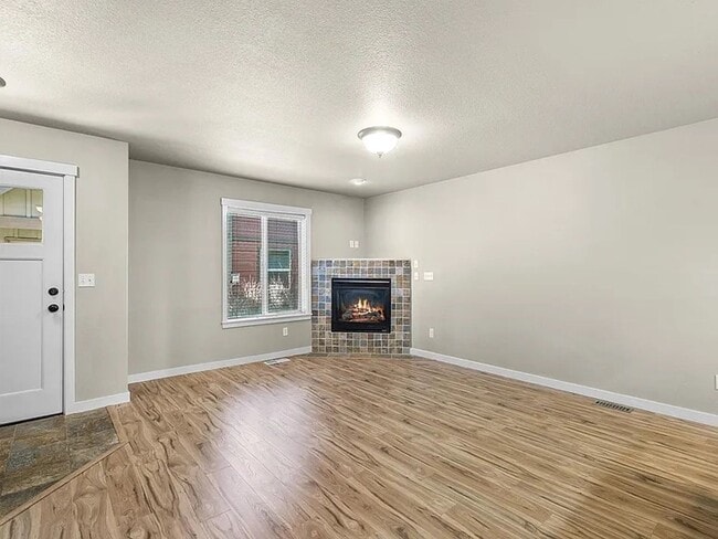 Photo - Charming 3 Story Townhome with AC