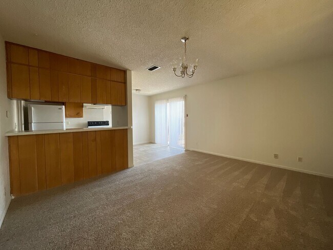 Photo - 3609 Hereford Ln Unidad # 3