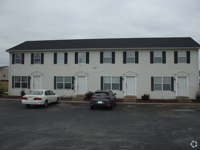 Building Photo - 1957 Stonehenge Ave Unit A Rental