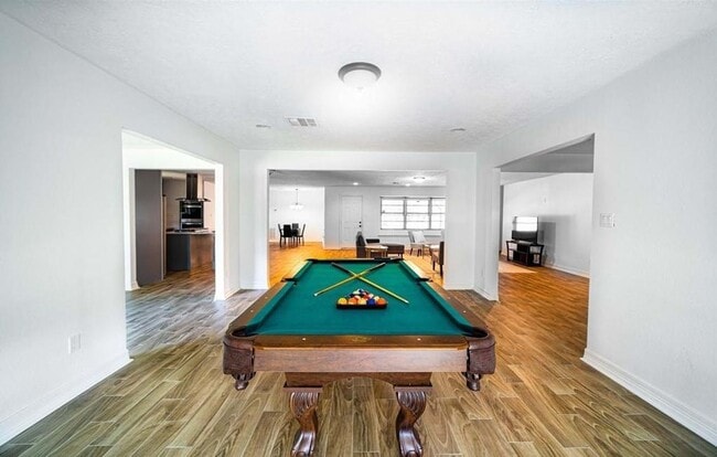 Photo - Newly Renovated 4-bedroom Home Inside the ...