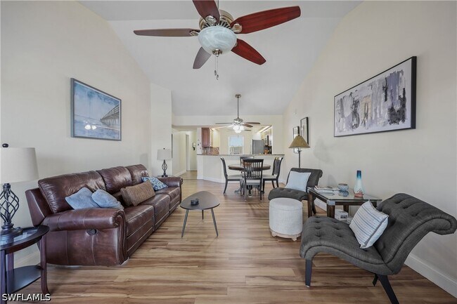 Photo - 2050 W Crown Pointe Blvd Unidad C214