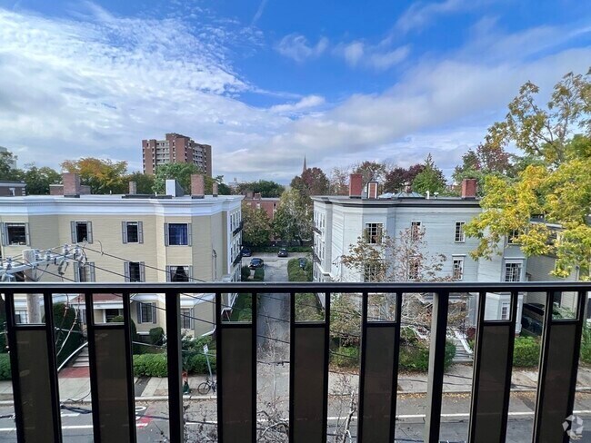 Building Photo - 16-16 Ellery St Unit 502 Rental