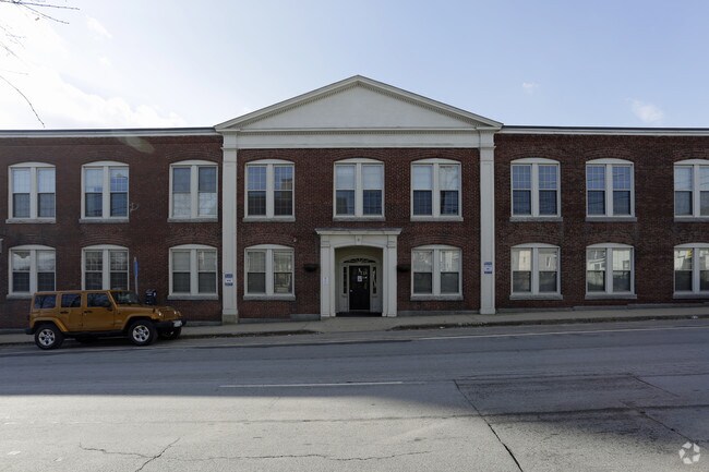 Picker House Mill Apartaments - Picker House Mill Apartments