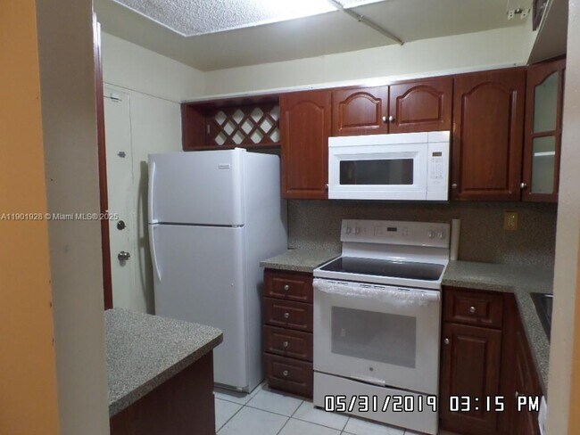 Photo - 3610 NW 21st St Unit 101