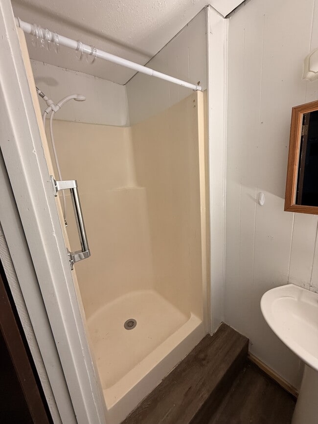 Photo - 204 S Birch St