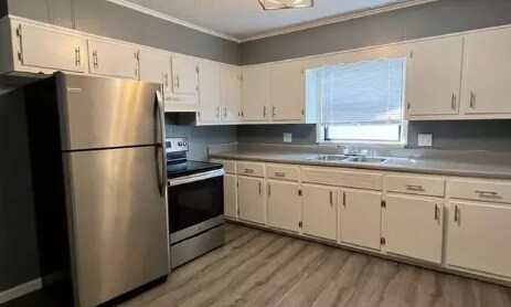 Oak Tree Apartments