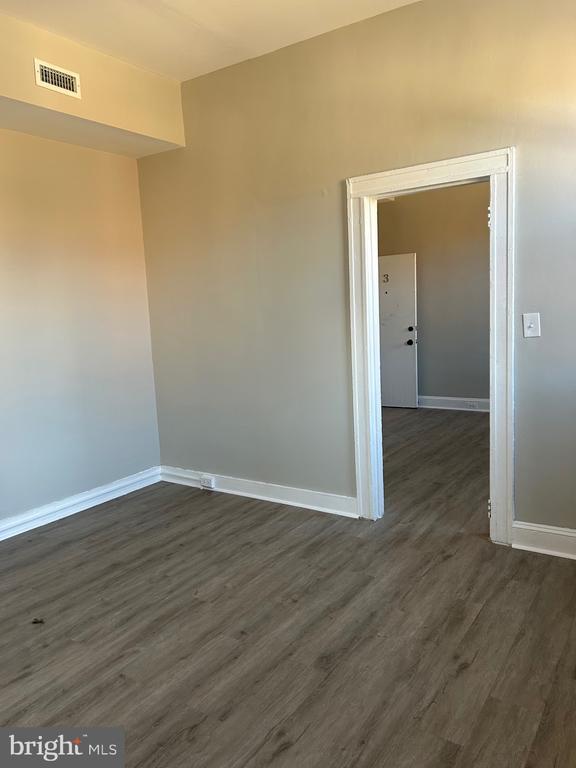 Photo - 1415 W Baltimore St Unidad 3