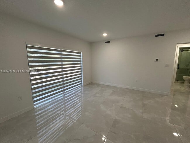 14569 SW 262nd St Unidad 1