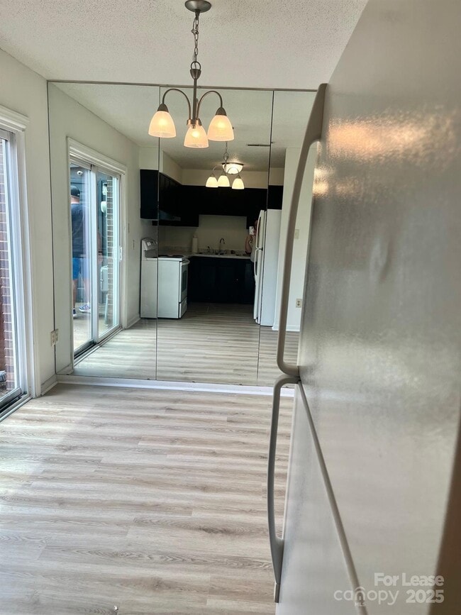 Photo - 4520 Central Ave