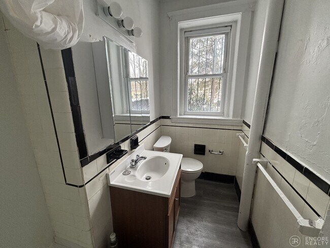 Photo - 1810 Commonwealth Ave Unit 1