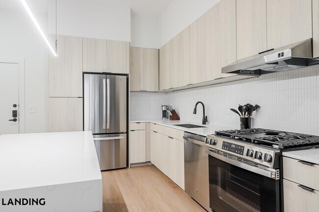 Photo - 2623 Keene St Unit 562