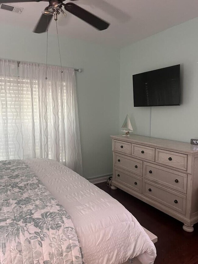 Photo - Stunning Two Bedroom Condo - Fully Furnished - Mira Vista - James Island