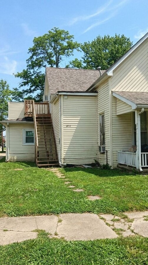 Photo - 607 S Green St Unidad Apt A