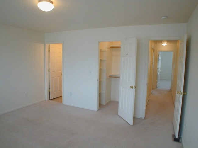 Photo - House For Lease