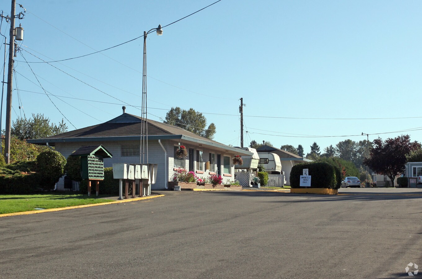 Photo - Midway Mobile Home Park