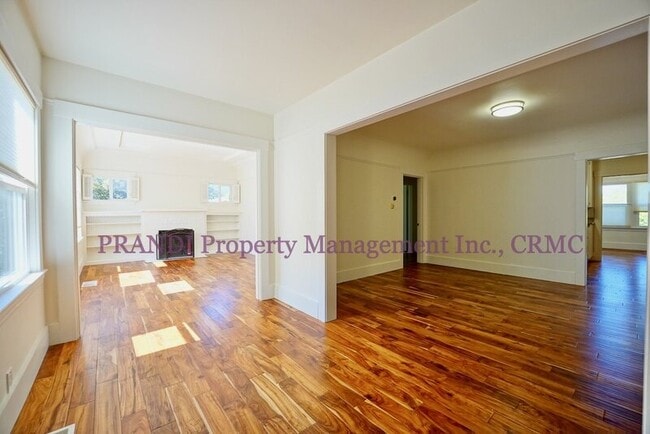 Photo - 13 Maple Ave