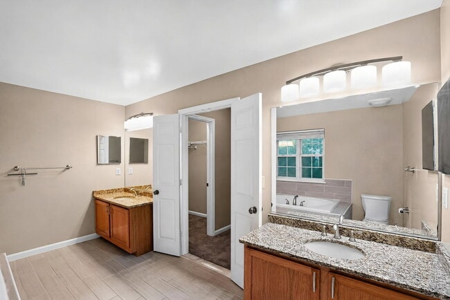 Photo - 11813 Murre Ct