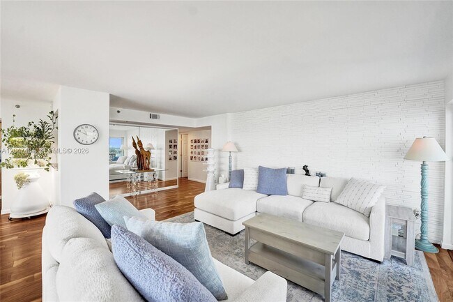Photo - 1201 S Ocean Dr Unit 1702N