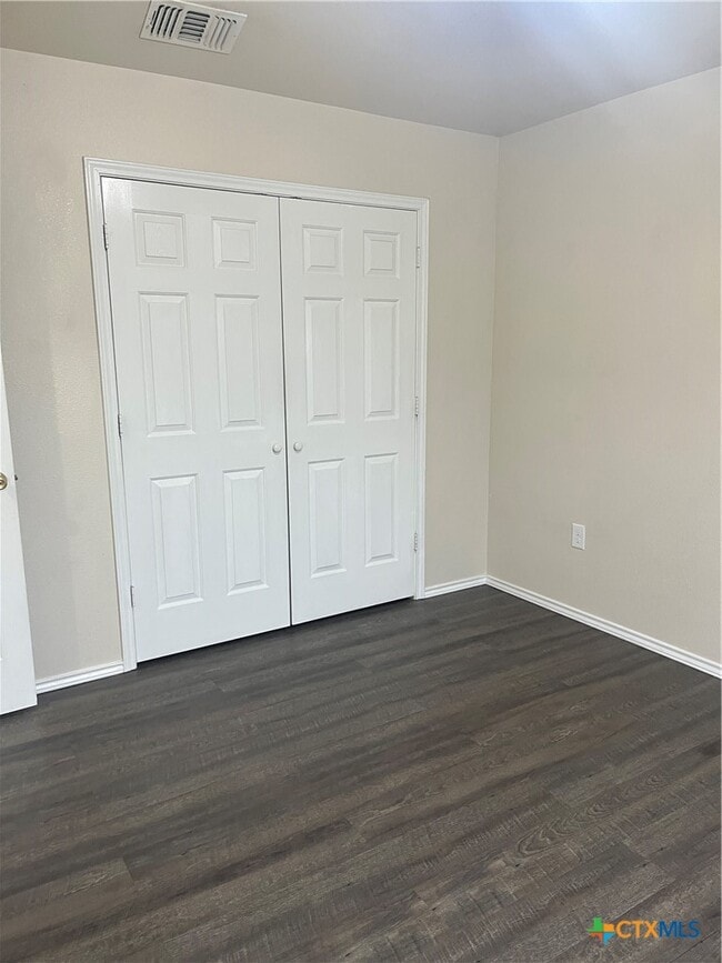 Photo - 1031 Helen Dr