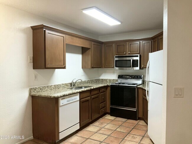 Photo - 8625 E Belleview Pl