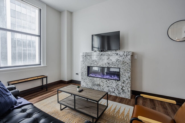 Photo - 9-JAN-JAN E 4th St Unit ID1106301P